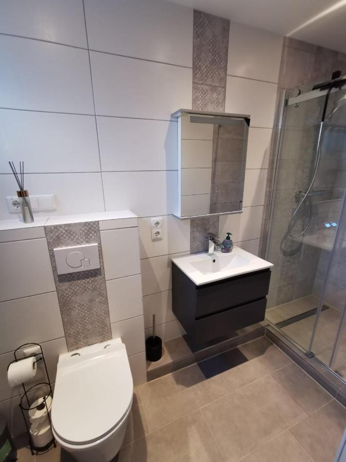 Tiny Mit Panoramaterrasse - Ausblick Ins Gruene Inklusive Appartement *
